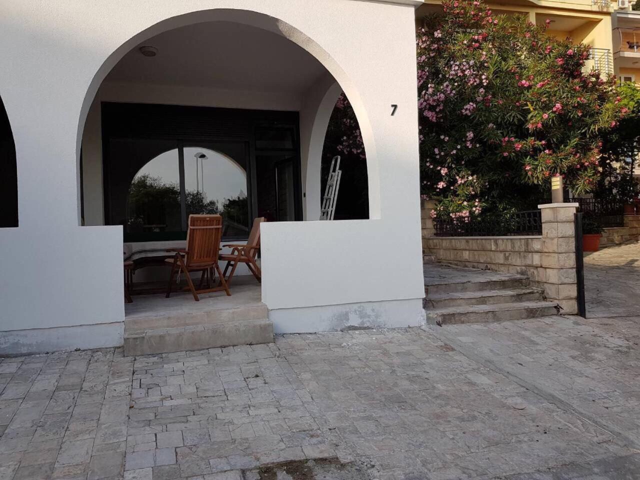 Pankov Apartment Sveti Stefan Dış mekan fotoğraf